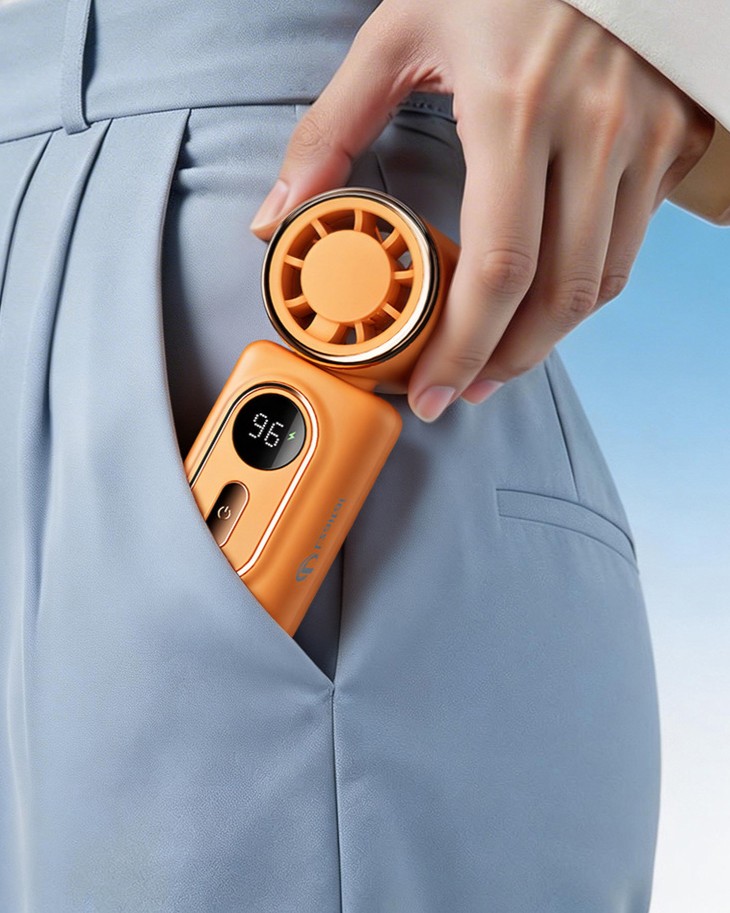 Pocket-sized portable fan